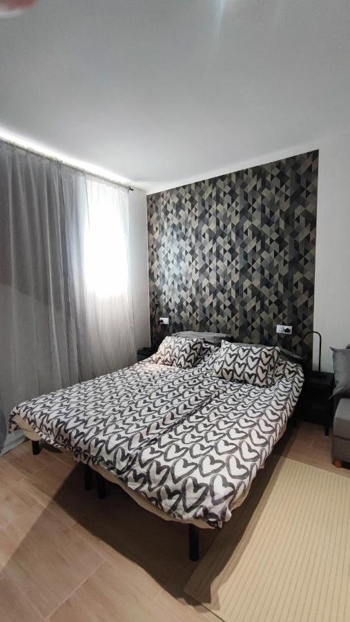 White Rose Studio Basement Apartment บูดาเปสต์ ภายนอก รูปภาพ