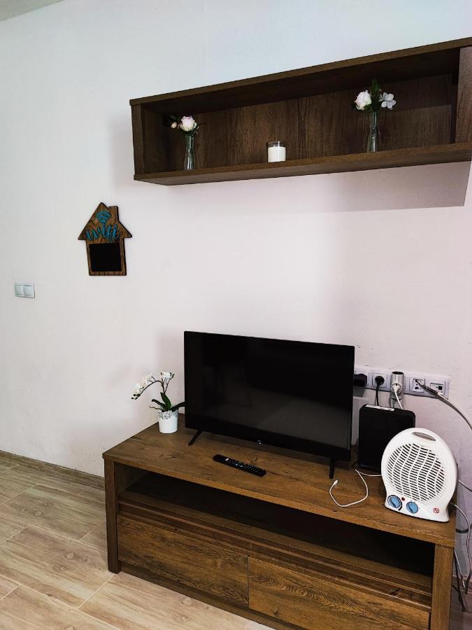 White Rose Studio Basement Apartment บูดาเปสต์ ภายนอก รูปภาพ